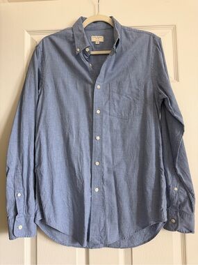 Club Monaco Light Blue Button-Down Shirt